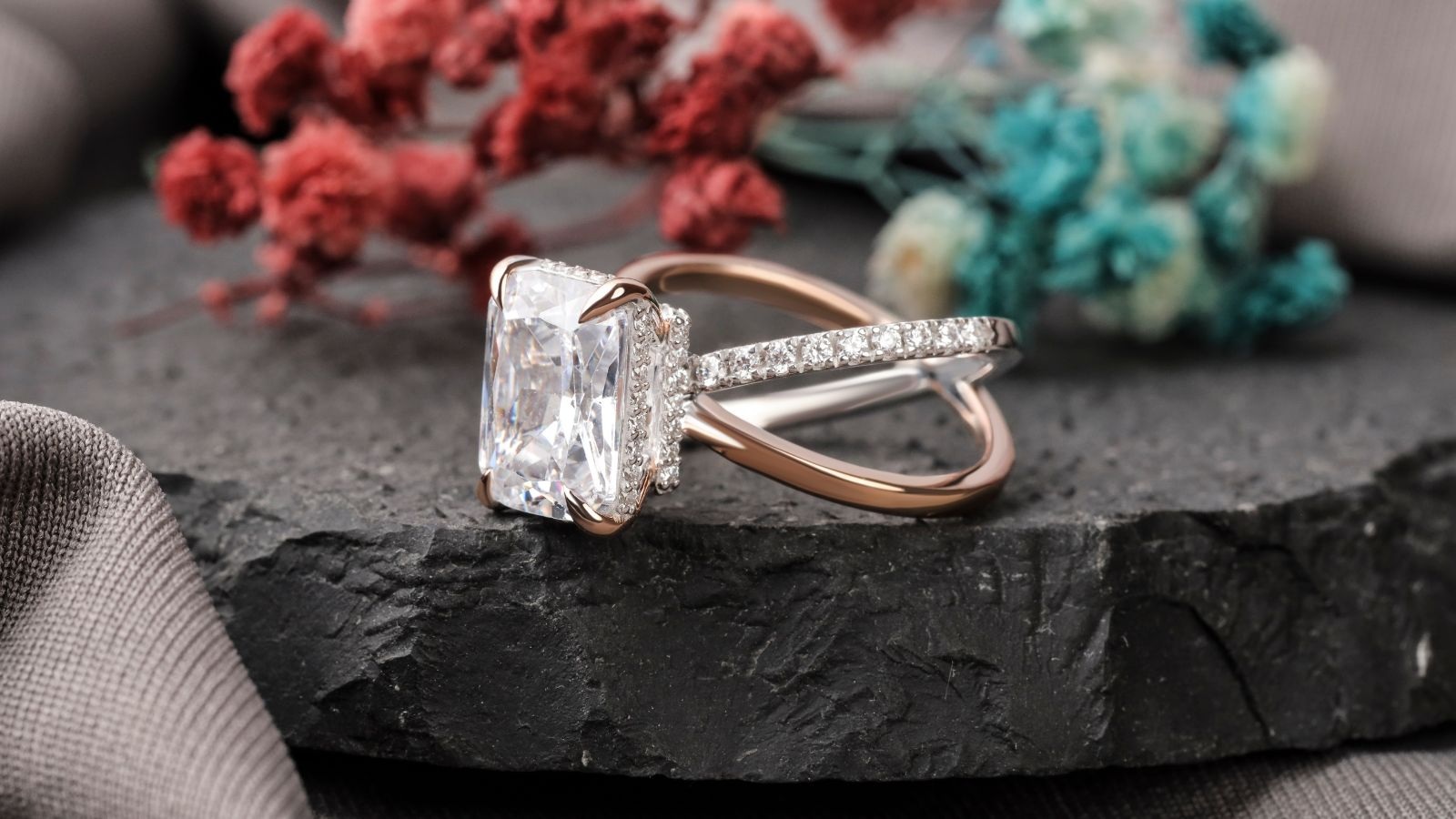 The Perfect Symbol of Love: Discover Stunning Engagement Rings at Liali Jewellery